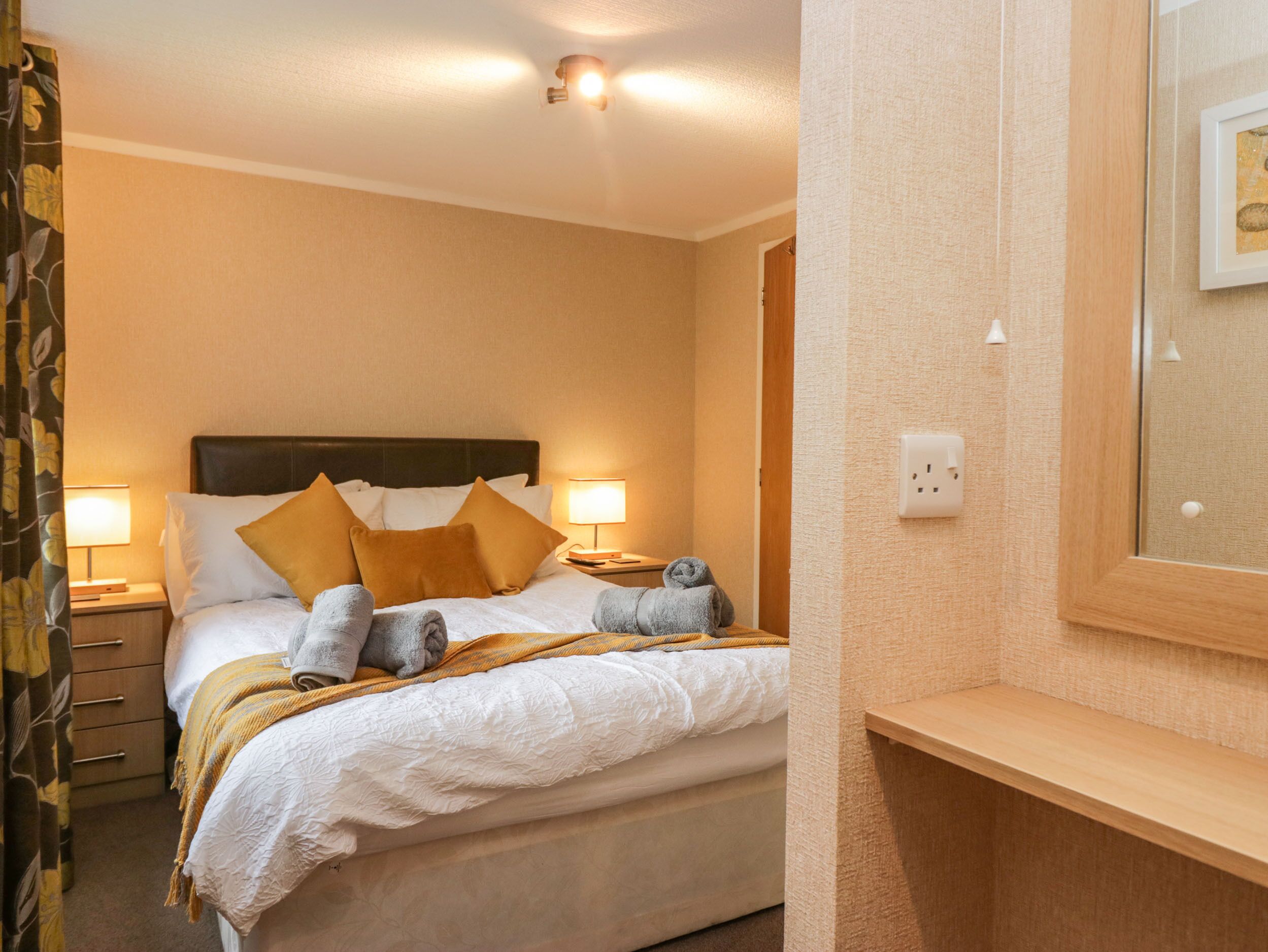 3 phòng ngủ, trang trí khác biệt 