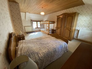 3 Schlafzimmer, WLAN