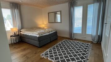 6 多间卧室、办公桌、隔音、熨斗/熨衣板