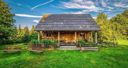 Large, atmospheric cottage in the countryside