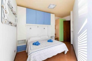 2 sovrum, värdeförvaringsskåp på rummet, gratis wi-fi och sängkläder