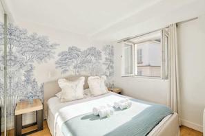 1 bedroom, iron/ironing board, WiFi, bed sheets - Beautiful apartment in the heart of Montorgueil (Paris)