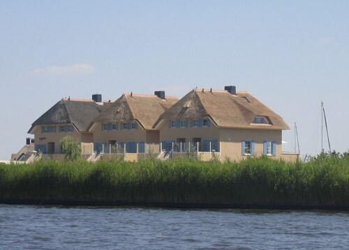 Ship house house