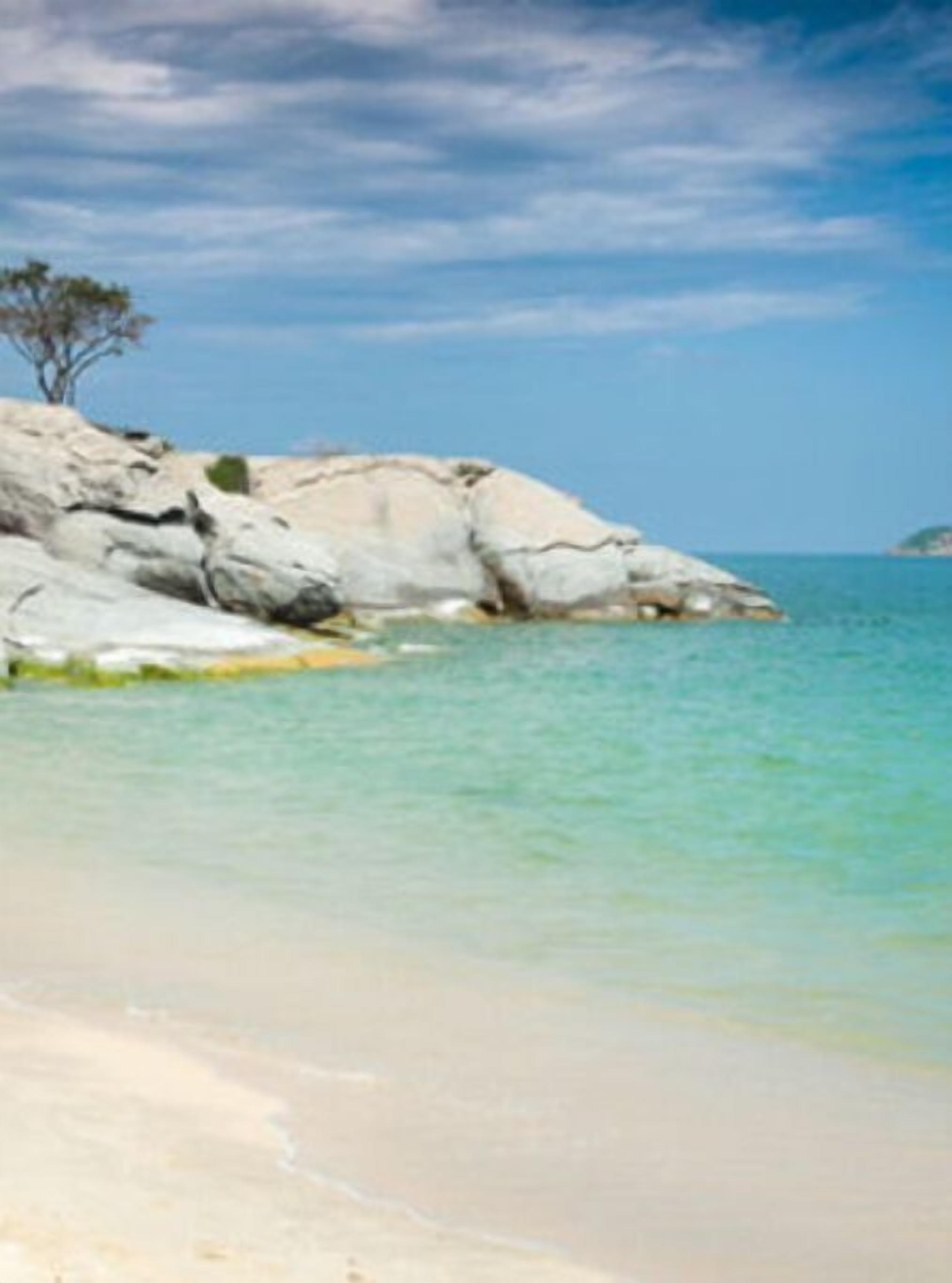 Sun loungers, beach towels