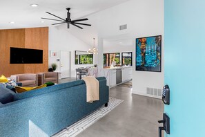 Smart TV