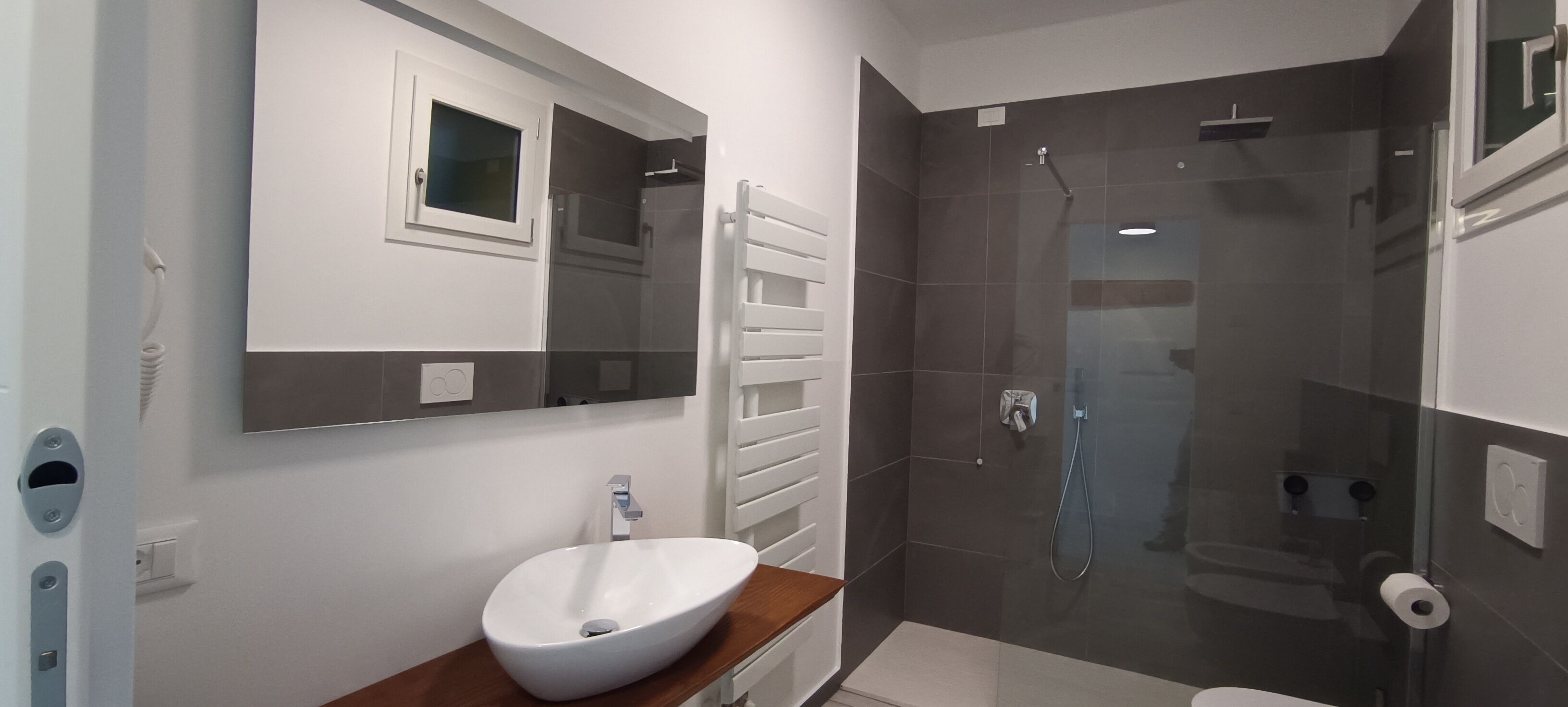 modern two-room apartment with wonderful lake view