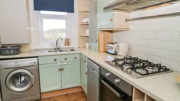 Fridge, dishwasher, electric kettle, toaster