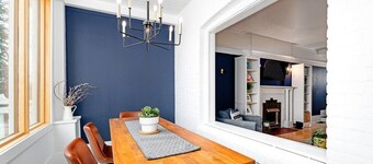 Riverdale. Sleeps 5. 5 Min to DT. 2 BD 1 Bath.