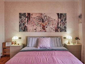 1 室のベッドルーム、インターネット