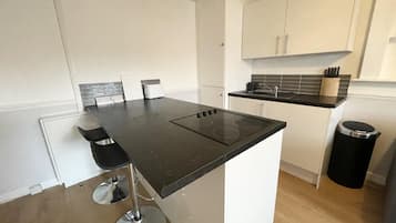 Apartemen, Beberapa Tempat Tidur | Dapur pribadi | Lemari es, microwave, oven, dan kompor