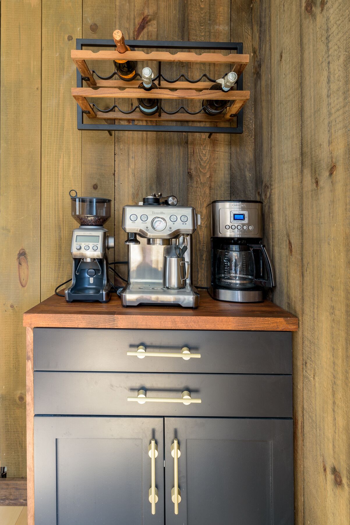 Modern 3-bedroom A-frame in Londonderry, VT