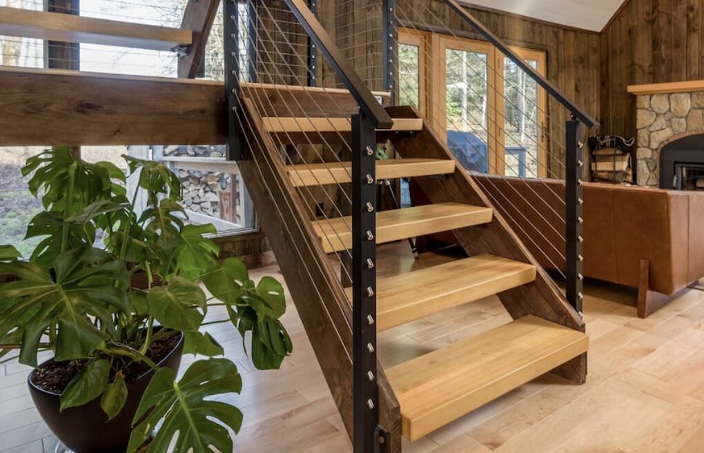 Modern 3-bedroom A-frame in Londonderry, VT