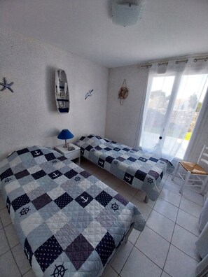 2 عدّة غرف نوم ومكواة/لوح كي وواي فاي مجانًا