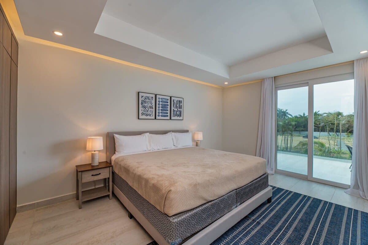 3 quartos, ferros/tábuas de passar roupa, berço de viagem, Wi-Fi