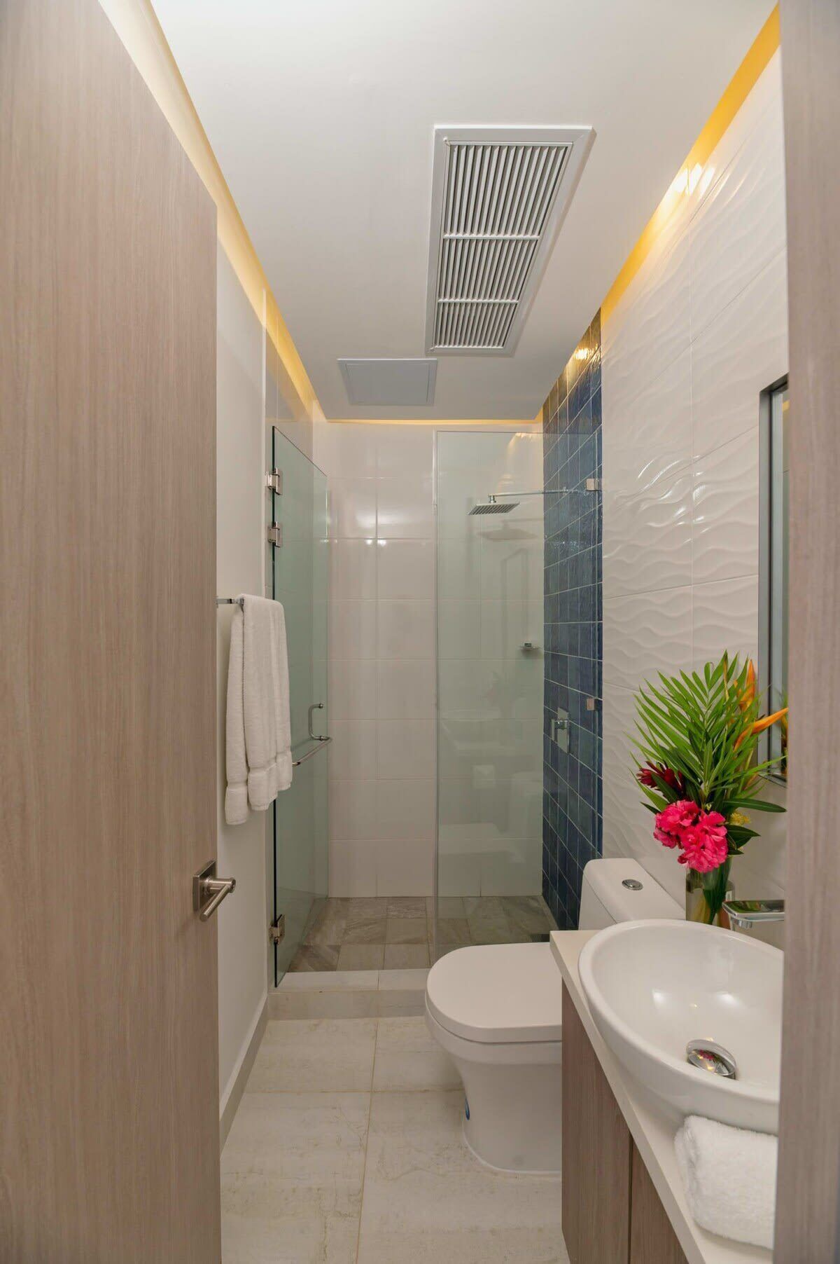 Chuveiro, secador de cabelo