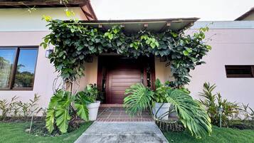 Enceinte de lâhĂ©bergement