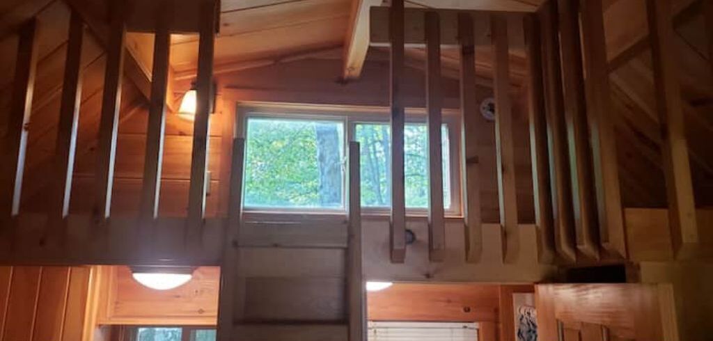 Dogwood Tiny House Cabin of the Laurel Highlands