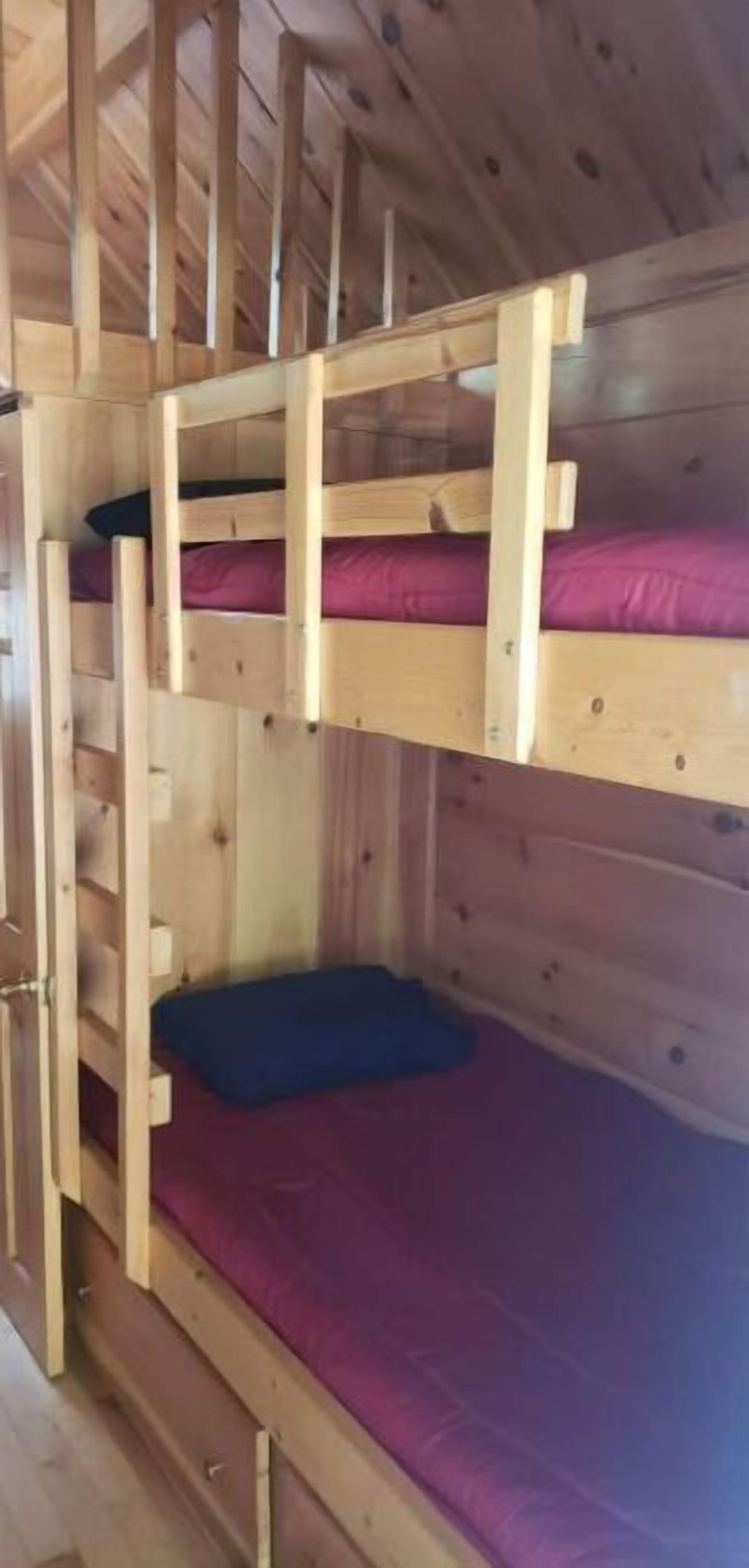 Dogwood Tiny House Cabin of the Laurel Highlands