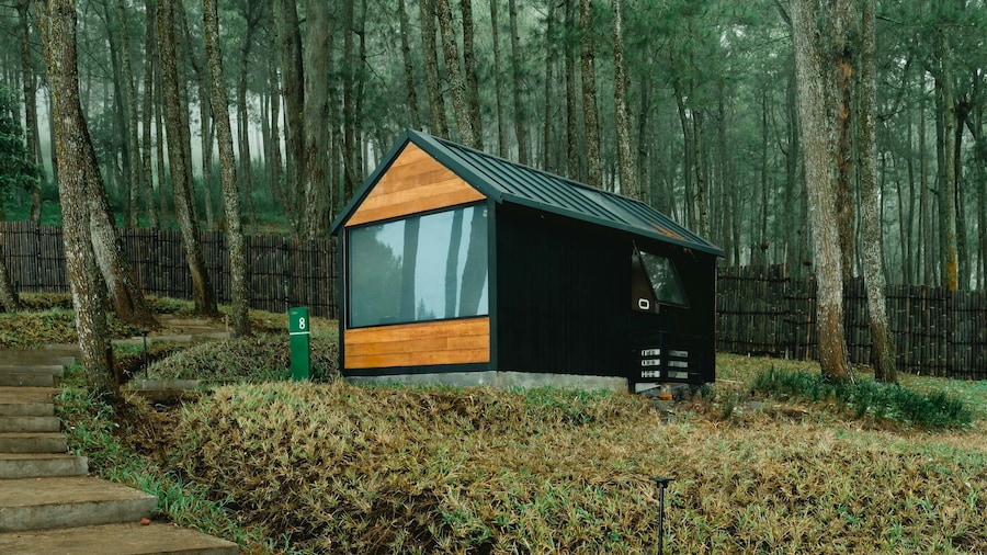 Bobocabin Coban Rondo Malang