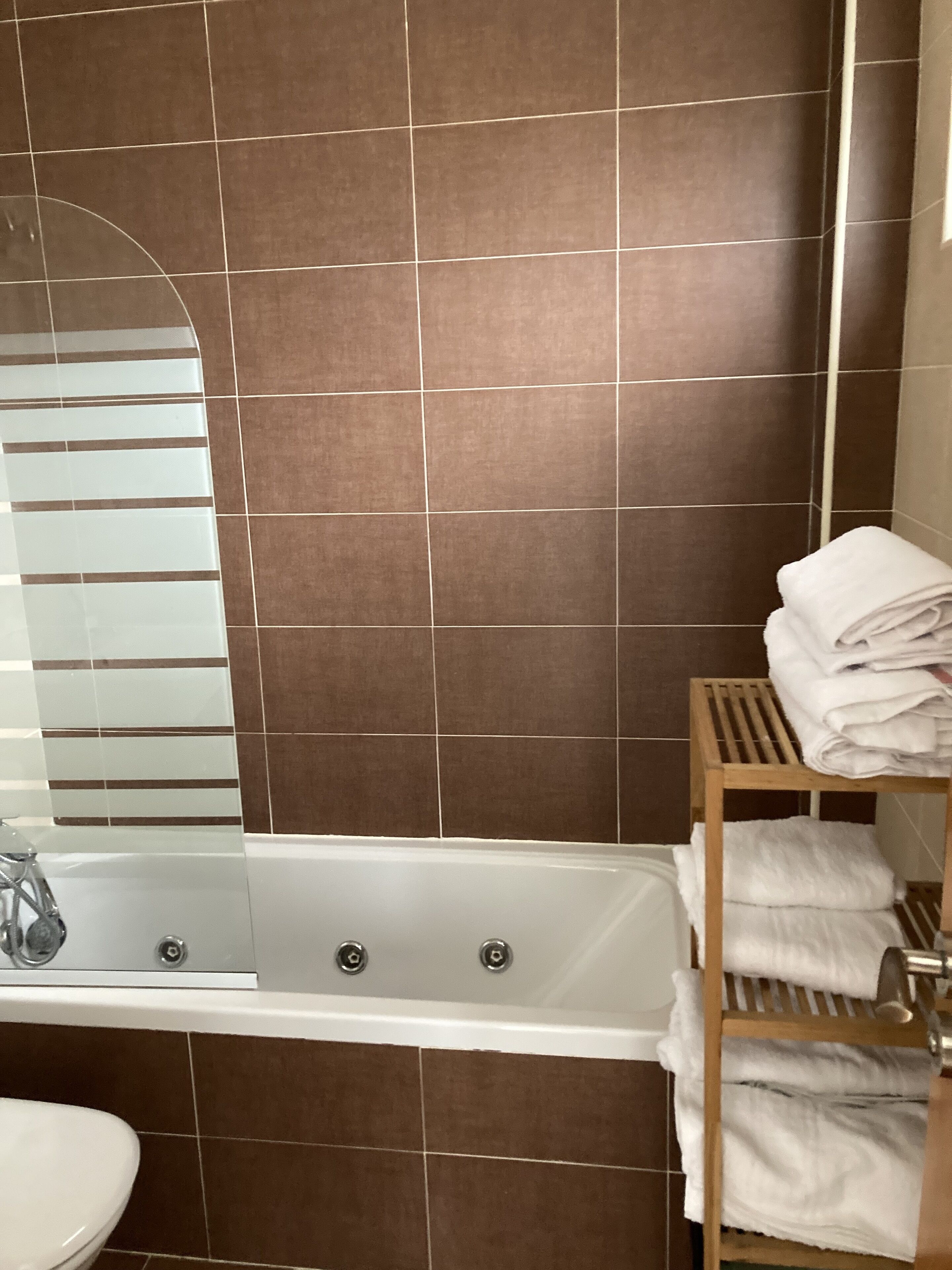 Rural villa 3mijarojos garden and pool, 10 minutes from the beach