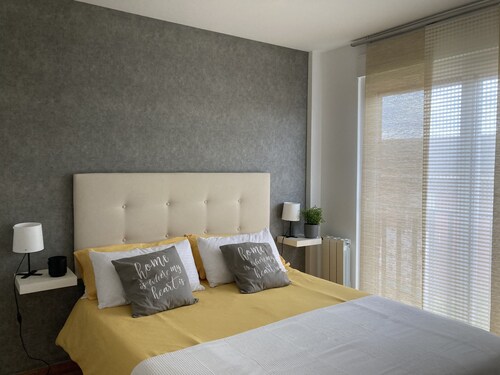 Villa rural3mijarojos garden and private pool -Central Cantabria 