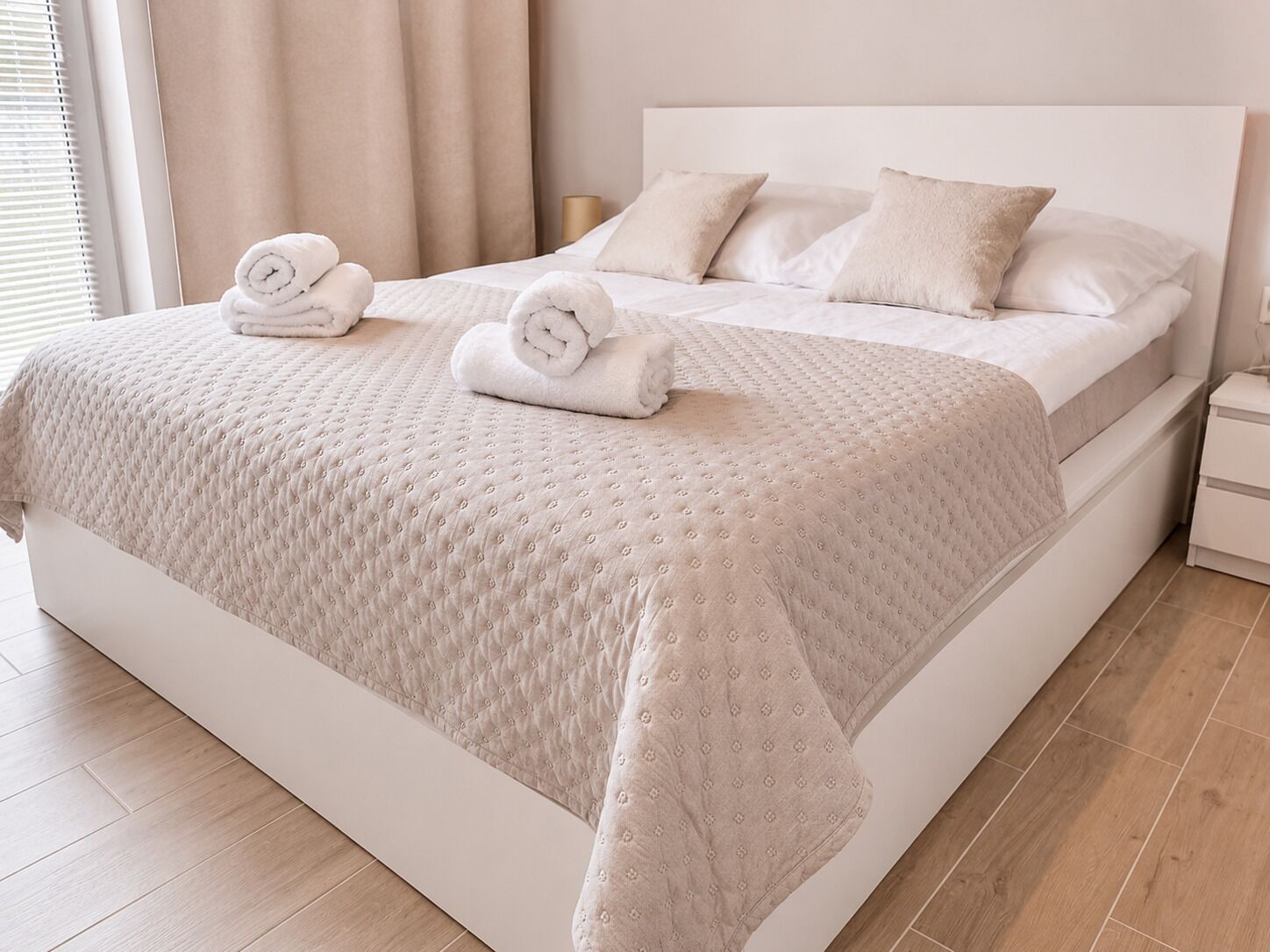 1 bedroom, WiFi, bed sheets