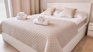 1 bedroom, WiFi, bed sheets