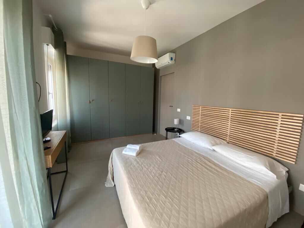 Bright apartment a few steps from the sea