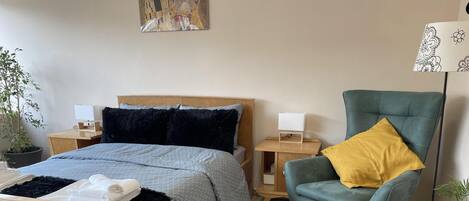 Apartment | 1 Schlafzimmer, Schreibtisch, kostenloses WLAN, Bettwäsche