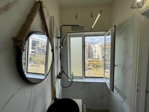 View from property - Cozy Apartment in Heart Athens Near Metro Fix 100m (Athens)