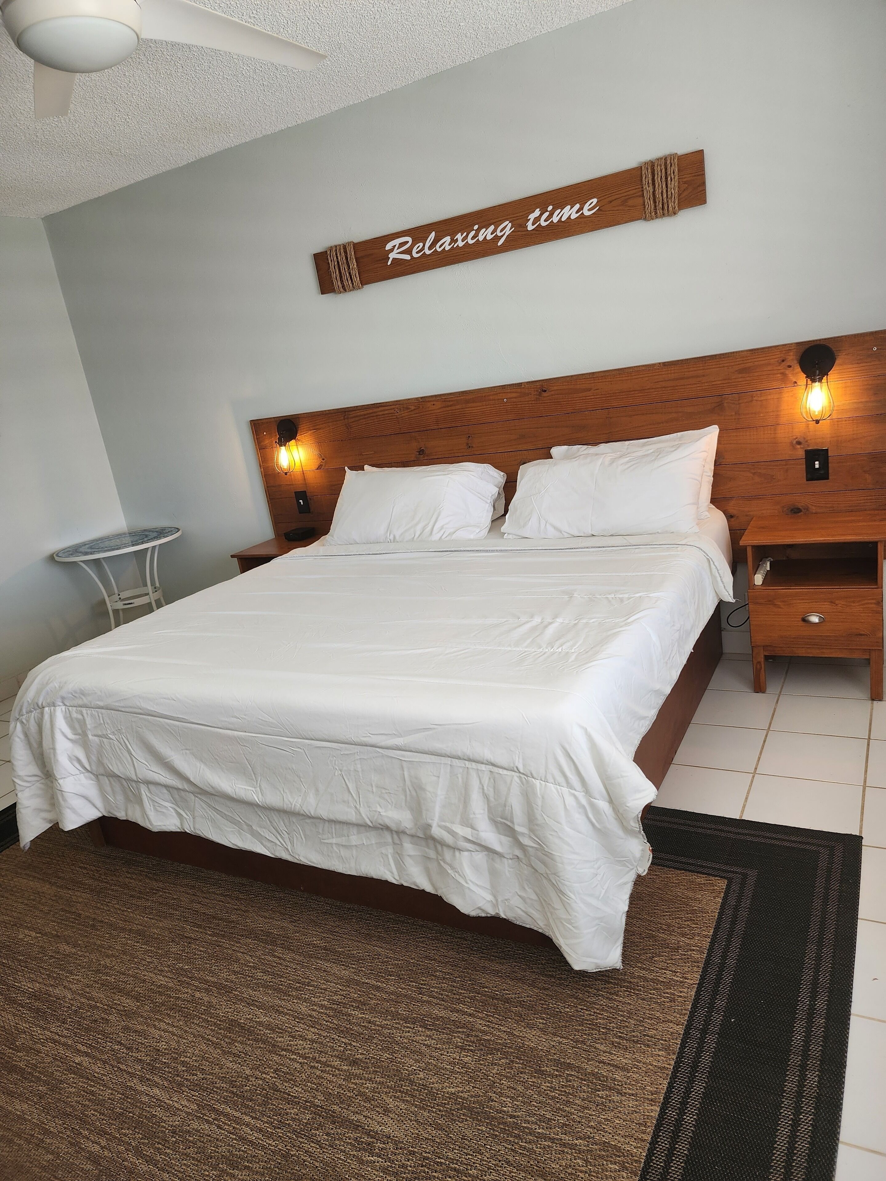 2 Schlafzimmer, Zimmersafe, Schreibtisch, Bügeleisen/Bügelbrett