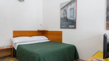 1 Schlafzimmer, Schreibtisch, Internetzugang, Bettwäsche