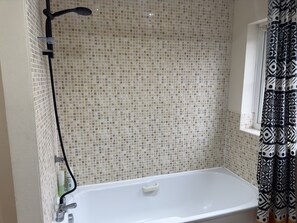 Apartment | Badezimmer