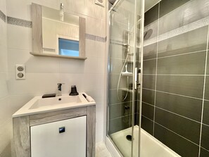 Dusche