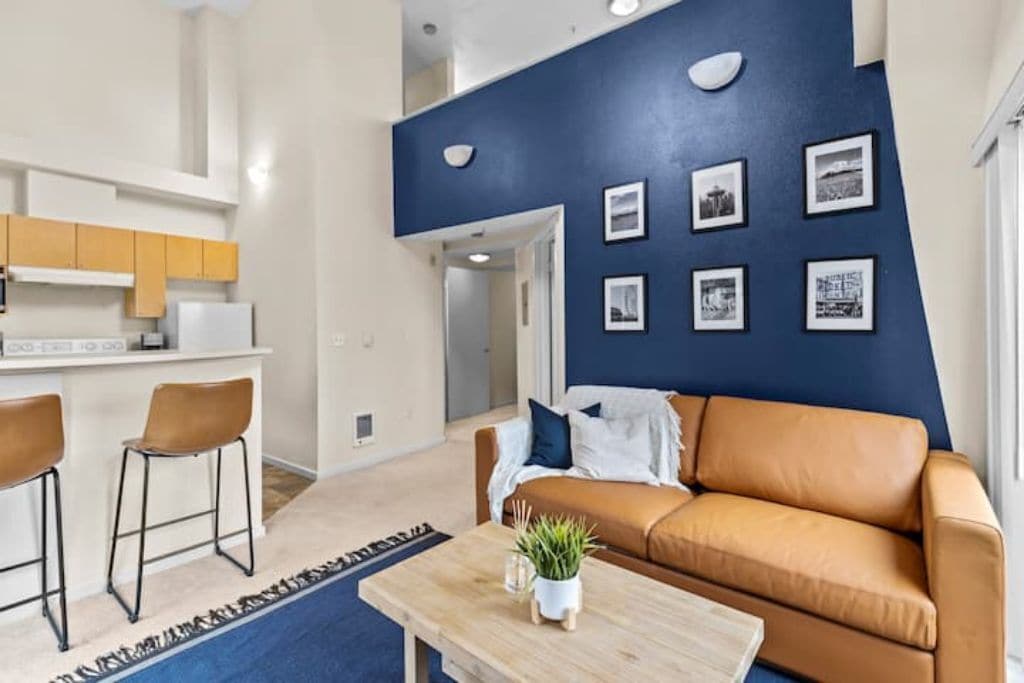 Emerald City Pentouse