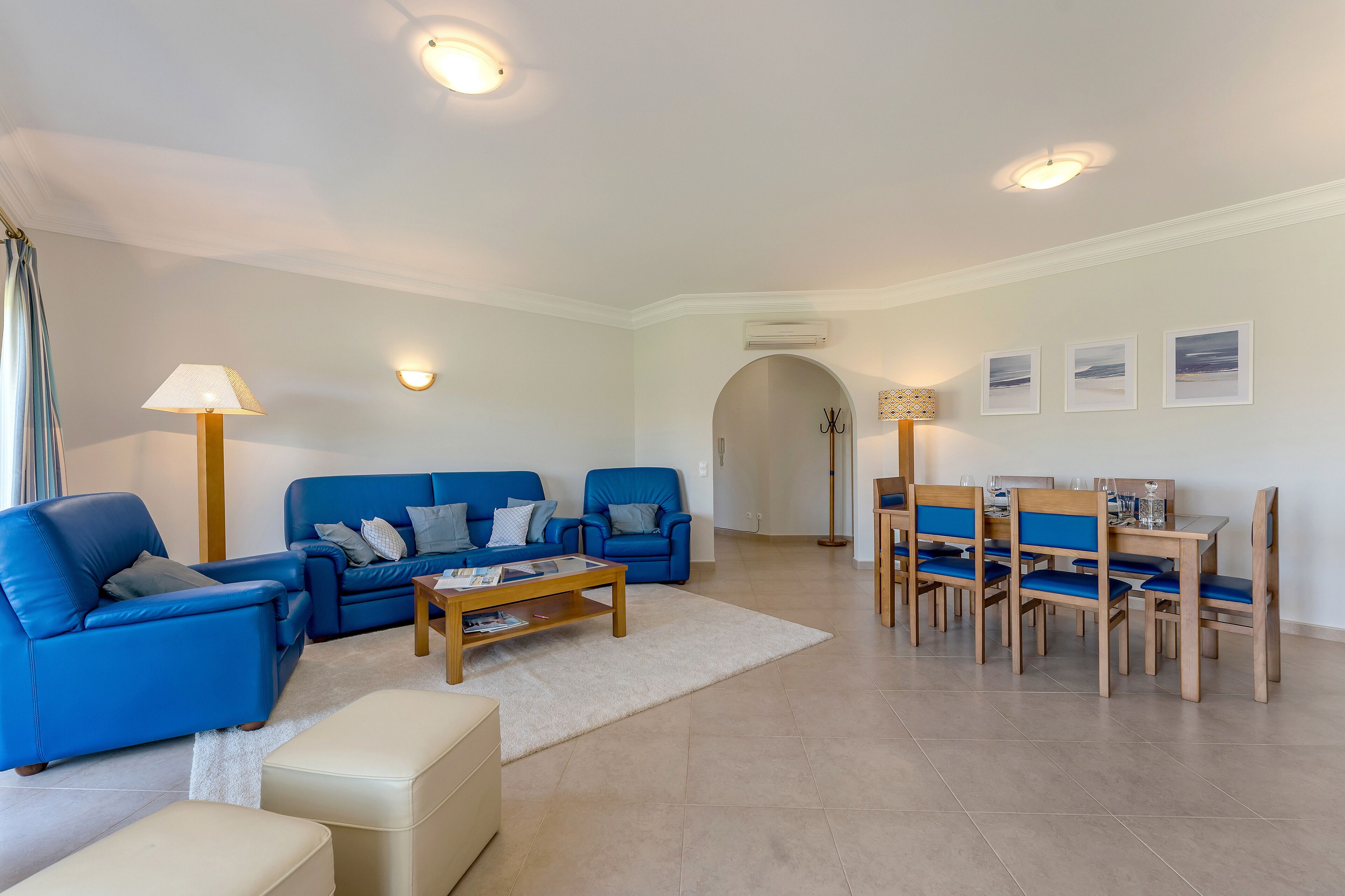 Lakeview Private Garden & Pool