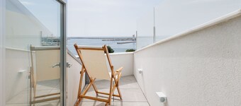 Lapa 84-A luxury seafront beach house