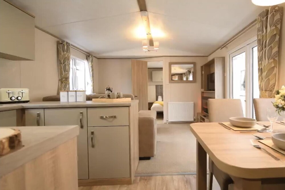 Fantastic Family 3-bed Static Caravan Cooper bea