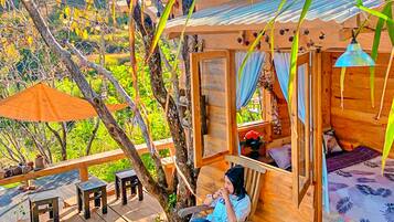 Basic Shared Dormitory | Egyptian cotton sheets, premium bedding, memory foam beds, minibar