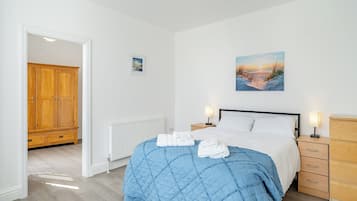 1 bedroom, free WiFi, bed sheets