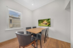 Room - Grosvenor 3121 Richmond (Melbourne)