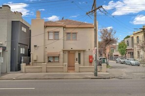 Exterior - Grosvenor 3121 Richmond (Richmond)