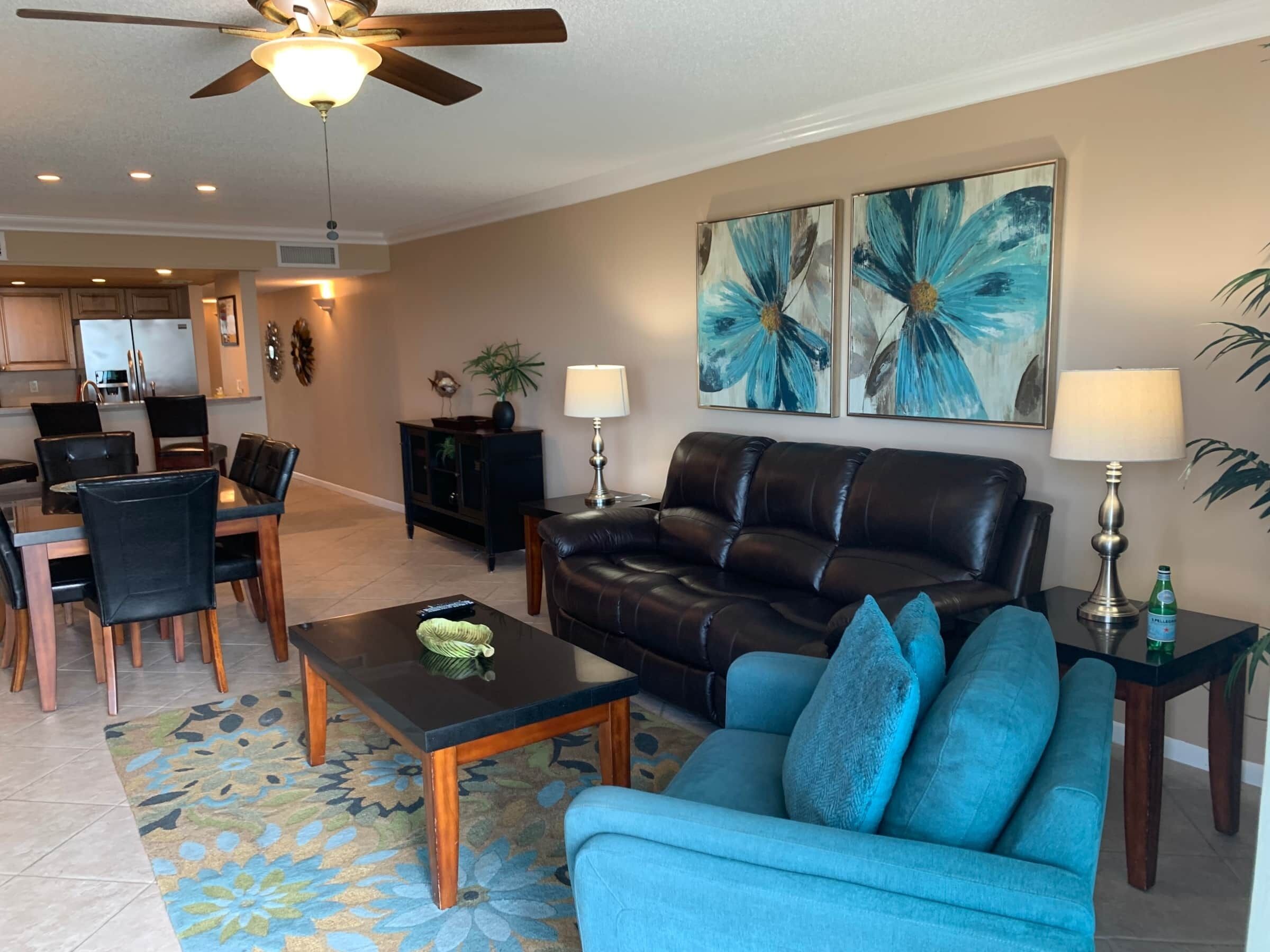 The Villas A-2 - Premium 2 Bedroom 2 Bath Oceanfront Condo - Clearwater Beach, FL