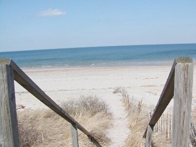 103 N. Shore Blvd # 4 - Penthouse Condo: Ocean View, Private Beach Access