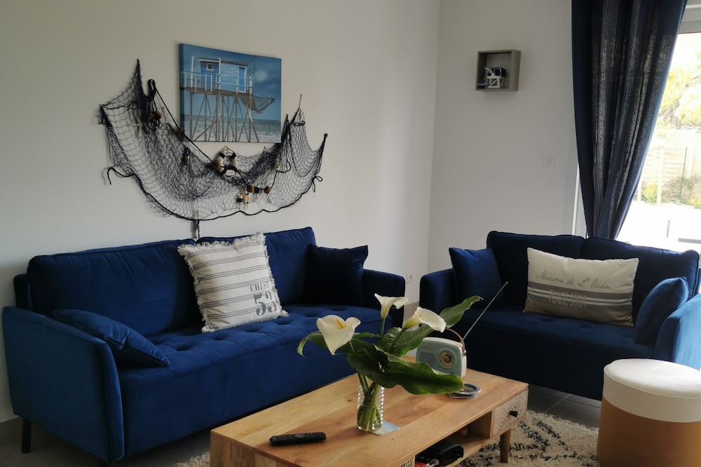 house for 6 people st palais