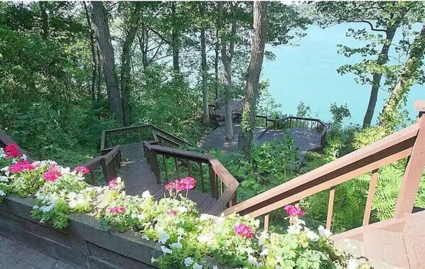 Property grounds - LVR - Olmstead Estate (Lewiston)