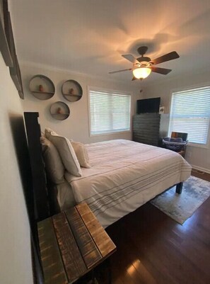 2 bedrooms - LVR - Luxury Village River Cottage (Lewiston)