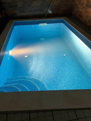 Villa | Pool | Outdoor pool - Pool and Beach Villa in Santana (Santana)