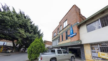 Bagian depan properti