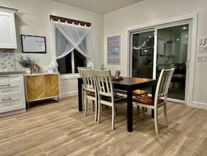 Dining - Gila Valley Retreat (Pima)